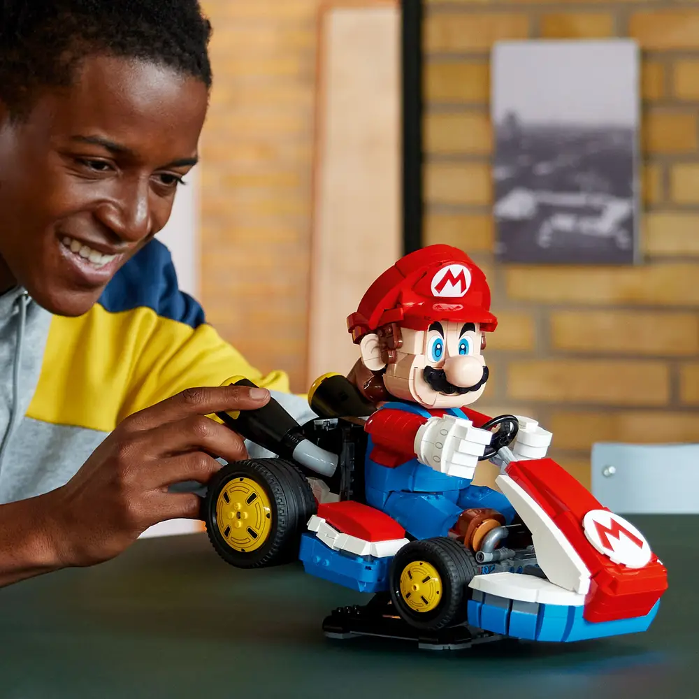 LEGO® Super Mario 72037 Mario Kart: Mario & Standard-Kart
