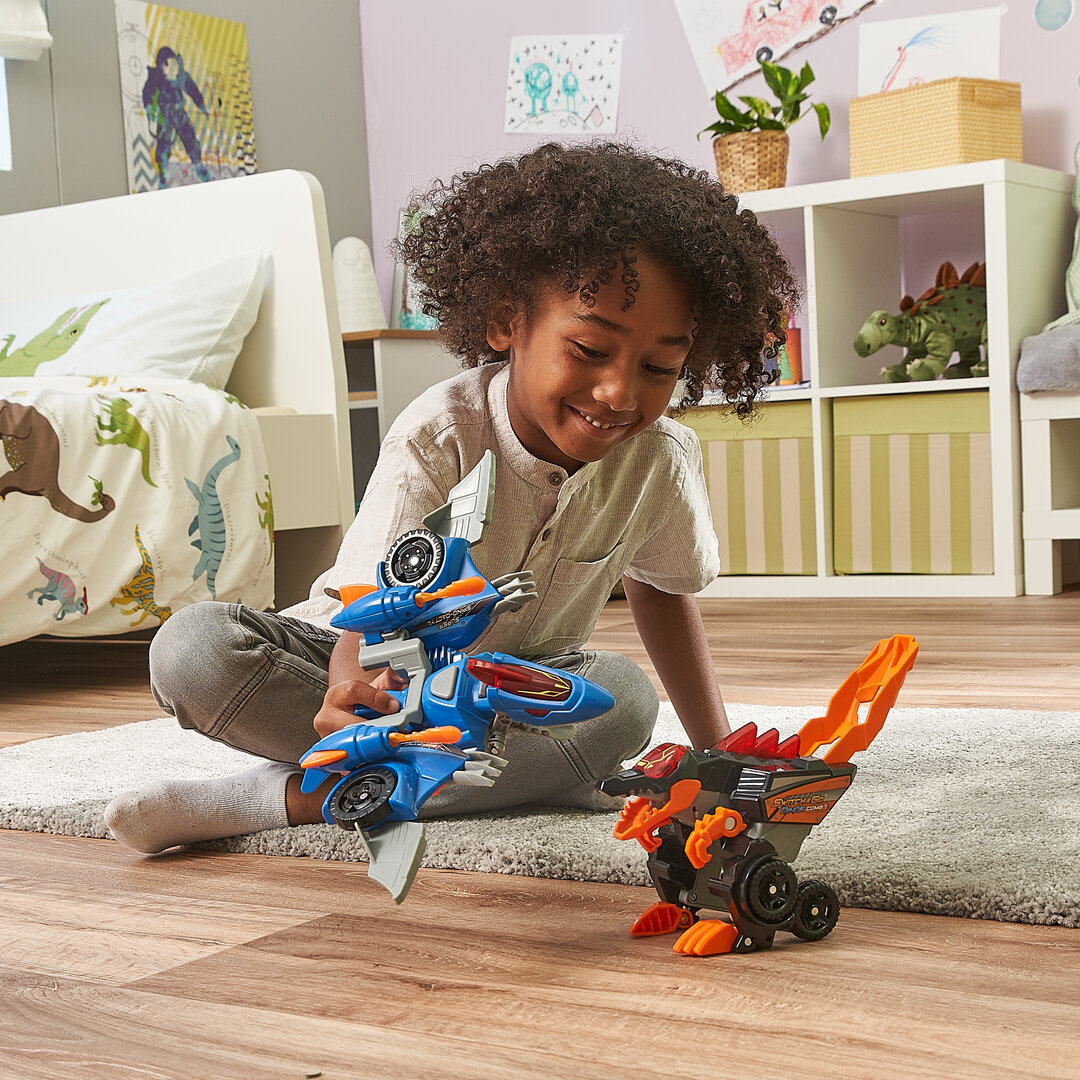 VTech Switch & Go Dinos 2-in-1 Spinosaurus & Pterodaktylus Kunststoff-Spielzeug ca. 35cm, Dino- und Fahrzeugmodus mit LED-Soundeffekten, Feuer-Launcher, Lautstärkeregler, kindersicher ab 3 J., Bekleidung, Strumpfwaren, Socke, Person