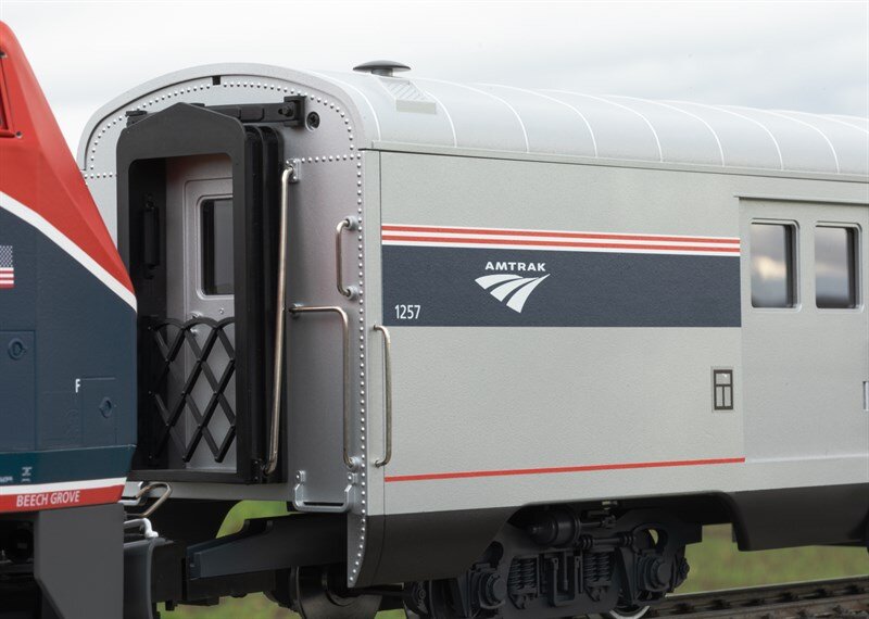 LGB L31201 Amtrak Gepäckwagen Eisenbahn, Zug, Transport, Fahrzeug