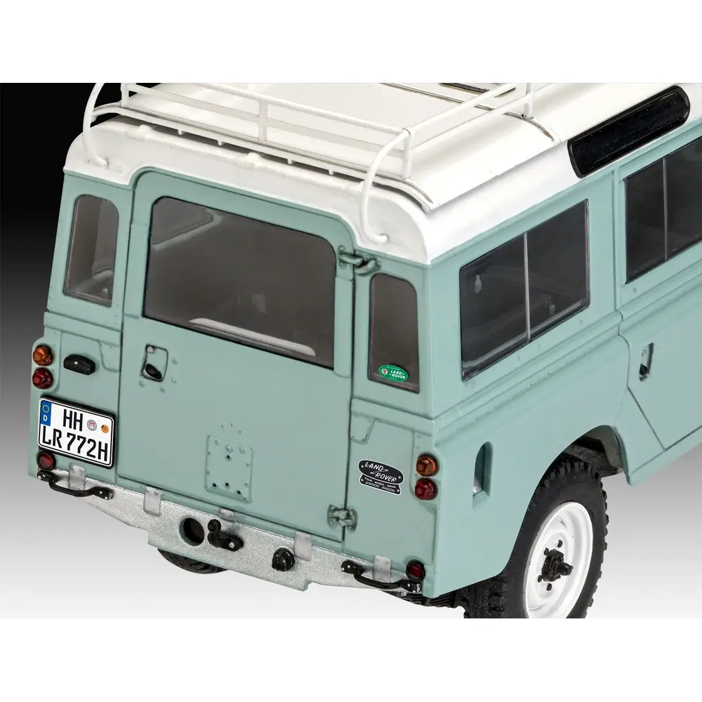 Revell 07047 Land Rover Series III LWB station wagon - Geländewagen Modell 1:24