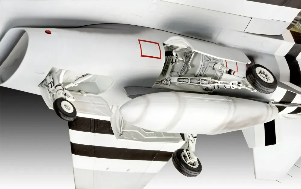 Revell 03802 F-16 Falcon - 50th Anniversary Modell 1:32