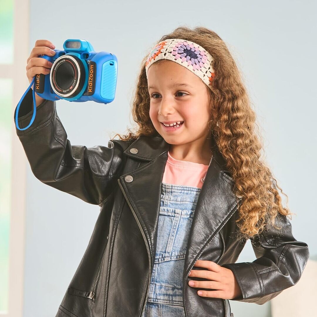 VTech KidiZoom Duo FX blau Kinderdigitalkamera mit Front- & Rückkamera, 4× Digital-Zoom, 2,4 Display, 7 Kreativ-Apps Cartoonstudio, Stimmrekorder etc., Spiele & Fotoeffekte, 4 AA, ab 4 Jahren,